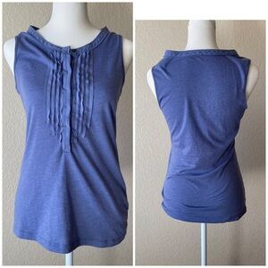 Gap purple sleeveless top - small